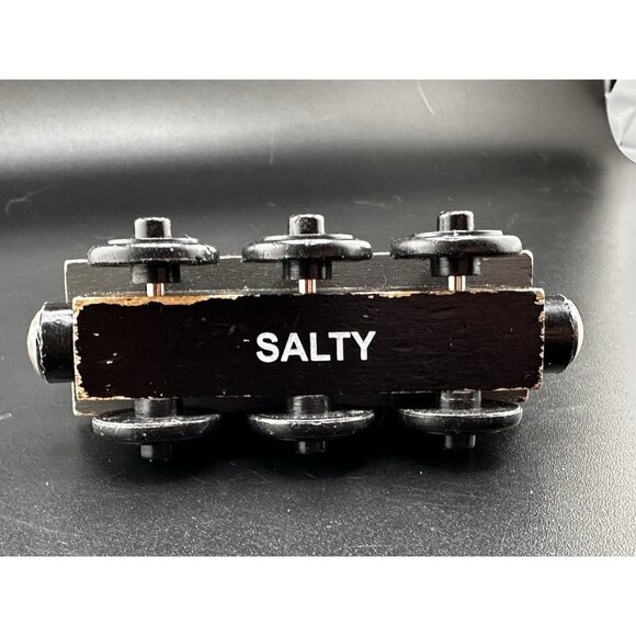 Thomas Wooden Railway Salty Red Train Engine Learning Curve 2003 Vtg-1 - Picture 9 of 10